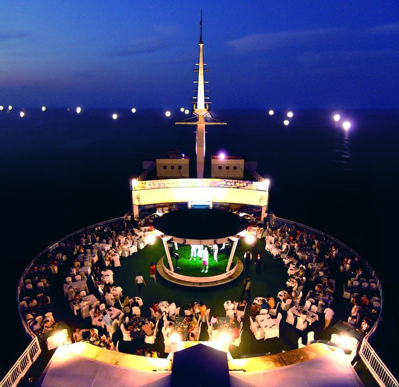 Sun Cruise Resort And Yacht Gangneung Esterno foto