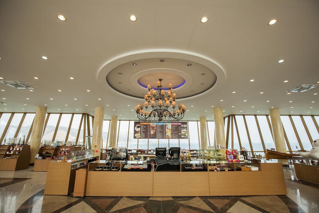 Sun Cruise Resort And Yacht Gangneung Esterno foto